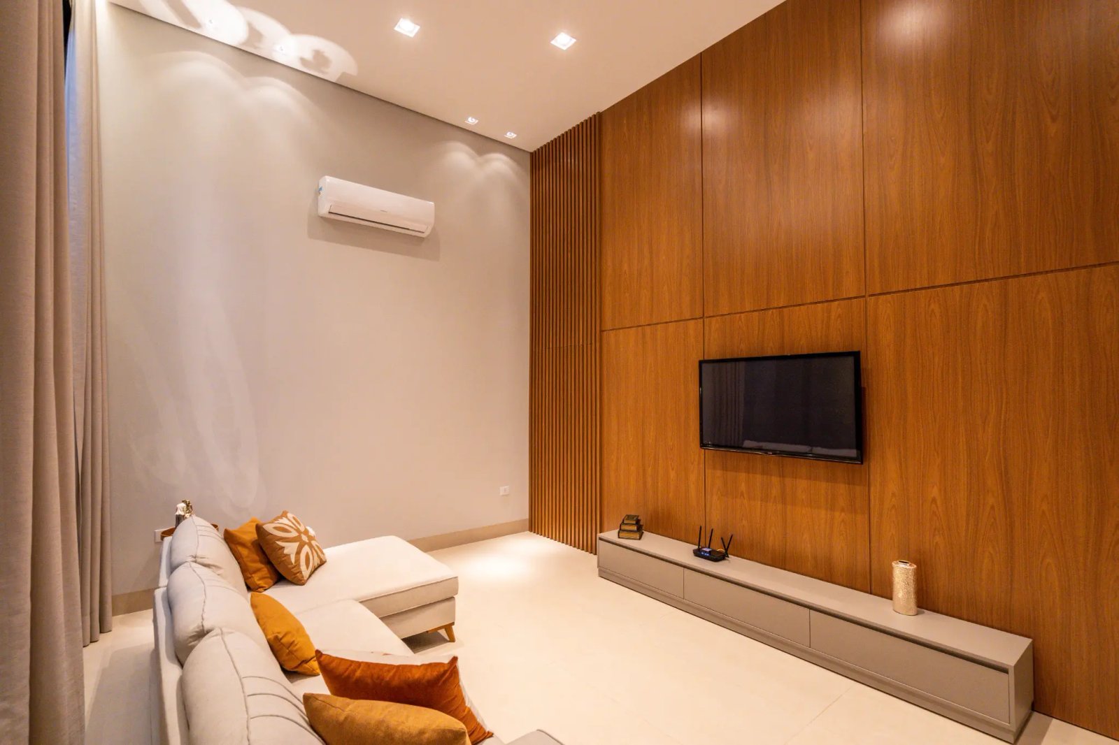 Área Externa com Piscina